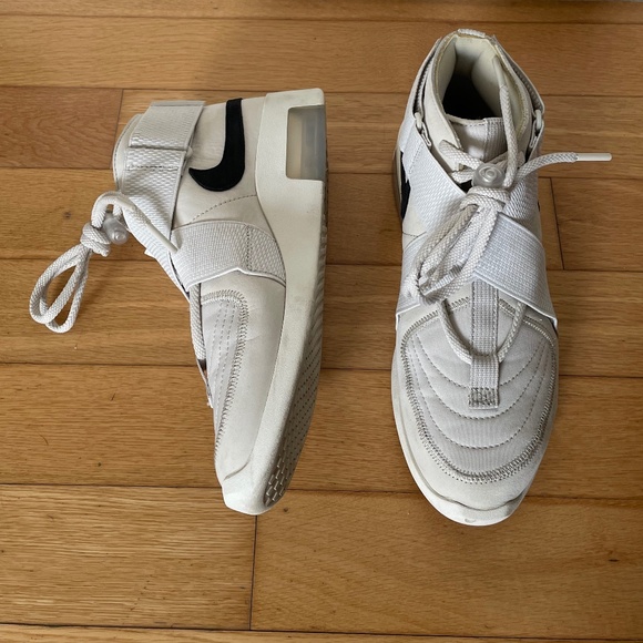 Nike Air x Fear of God (Light Bone) - Picture 1 of 10